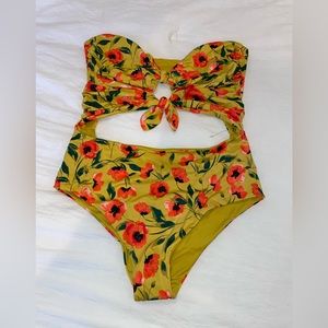 Never worn Tori Praver One Piece Bathingsuit, brand new